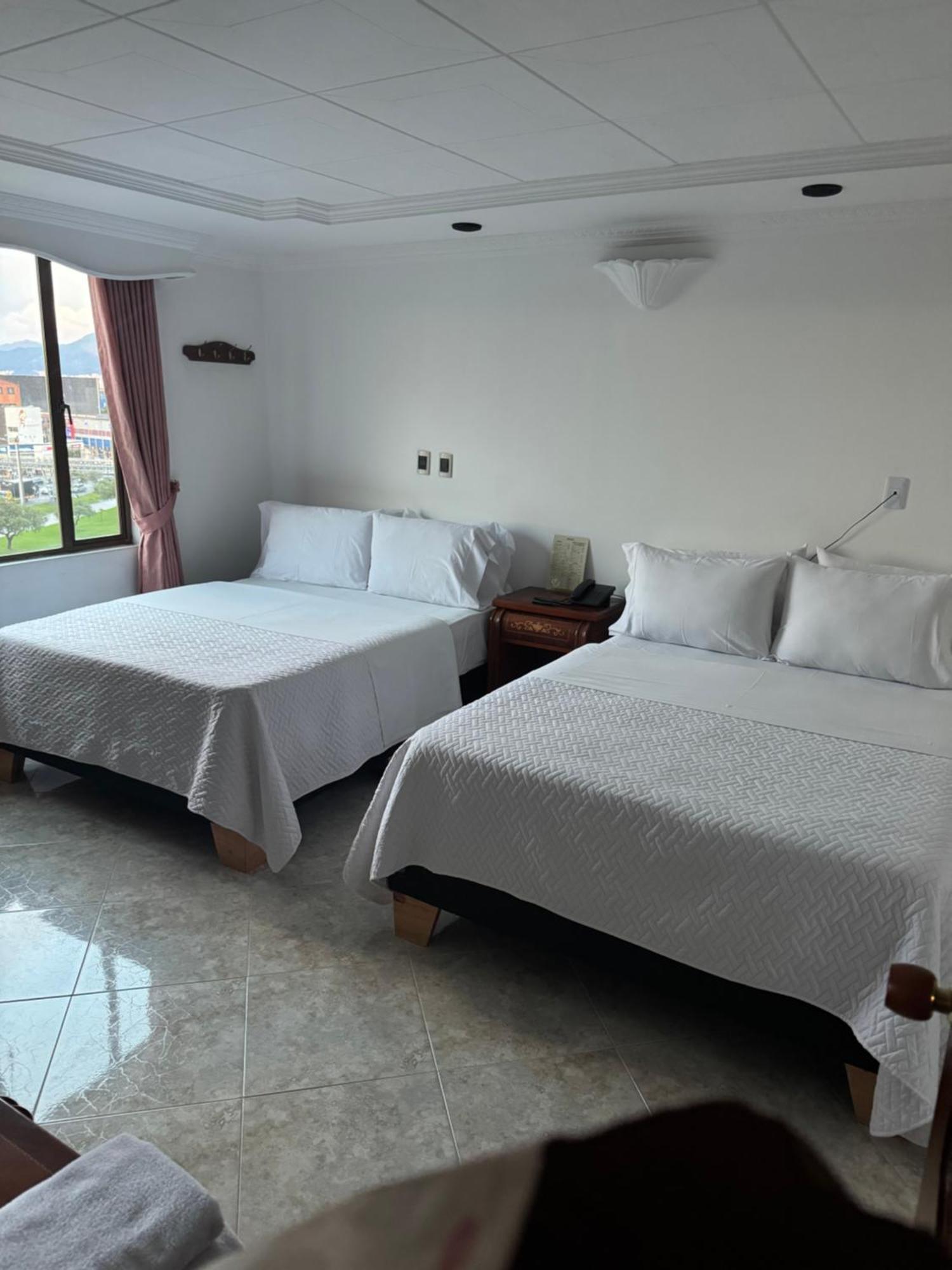 Hotel Americas Suites — Photos 2